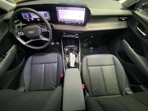 New 2026 Audi Q3 quattro 2.0T AWD/4WD image 10