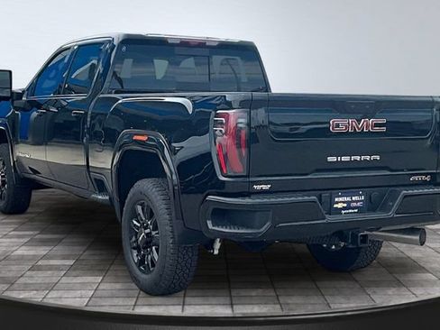 New 2026 GMC Sierra 2500 AT4 w/ Technology Package AWD/4WD image 5