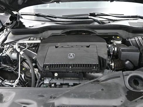 Used 2022 Acura MDX FWD w/ Technology Package image 17