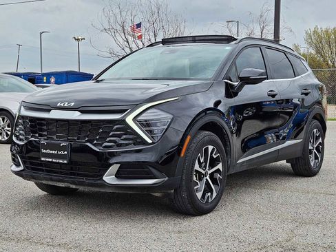 Certified 2025 Kia Sportage EX w/ Premium Package image 10