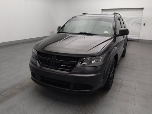 Used 2018 Dodge Journey SE w/ Connectivity Group FWD image 15