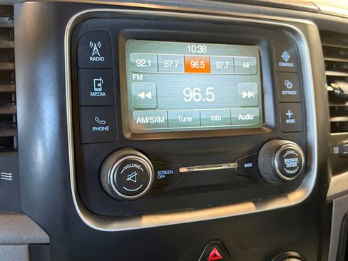 Used 2018 RAM 3500 Tradesman w/ Chrome Appearance Group AWD/4WD image 21