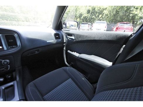 Used 2023 Dodge Charger SXT w/ Blacktop Package RWD image 9