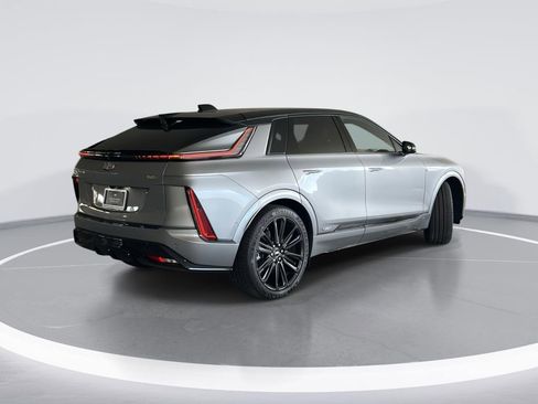 New 2026 Cadillac Lyriq V AWD/4WD image 3