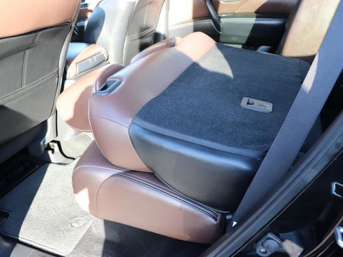 Used 2023 INFINITI QX80 Premium Select w/ Cargo Package image 31