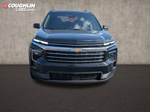 New 2026 Chevrolet Traverse LT w/ Driver Confidence Package AWD/4WD image 2