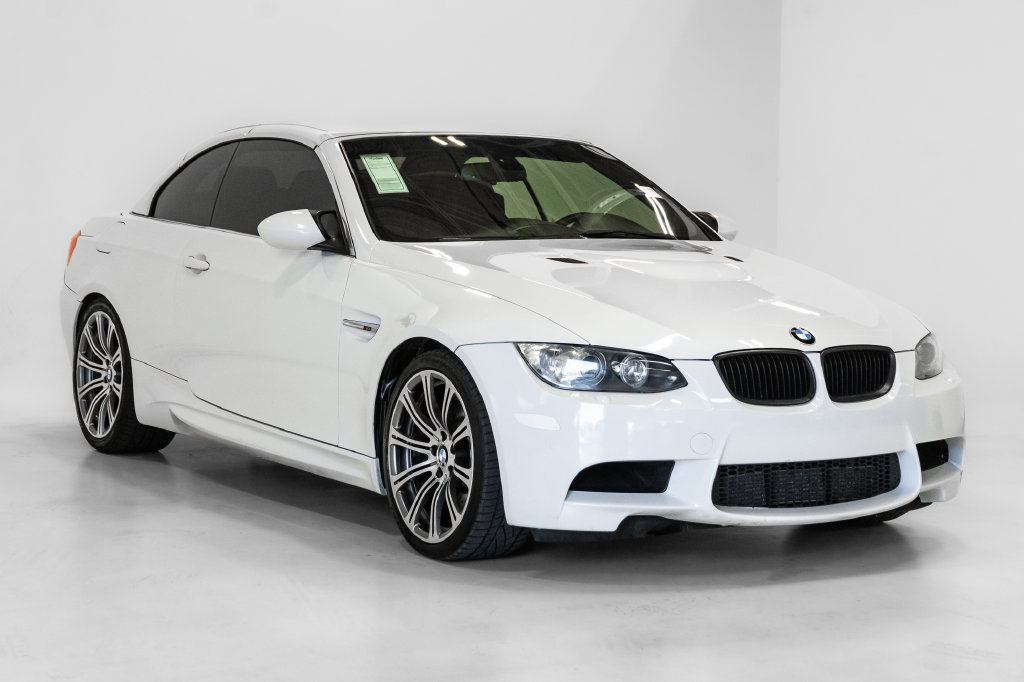 Used 2011 BMW M3 Convertible RWD image 6