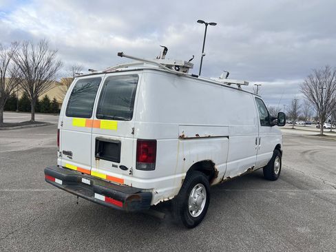 Used 2013 Ford E-250 and Econoline 250 image 5