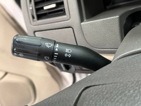 Used 2012 Ford Fusion SEL FWD image 19