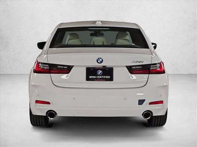 Certified 2024 BMW 330i Sedan w/ Convenience Package RWD image 7