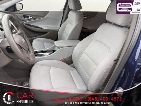 Used 2021 Chevrolet Malibu LT image 16