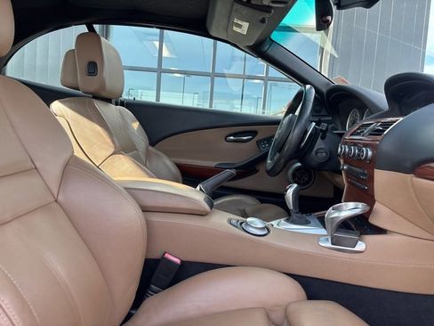 Used 2008 BMW M6 Convertible image 9