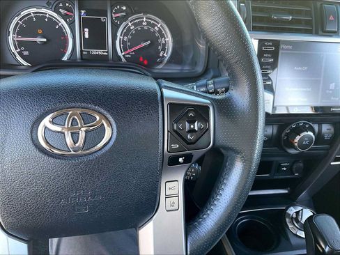 Used 2022 Toyota 4Runner TRD Sport w/ Technology Package AWD/4WD image 20