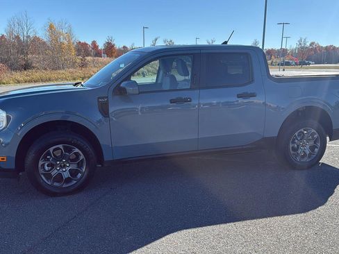 Used 2022 Ford Maverick XLT w/ Equipment Group 300A Standard image 14
