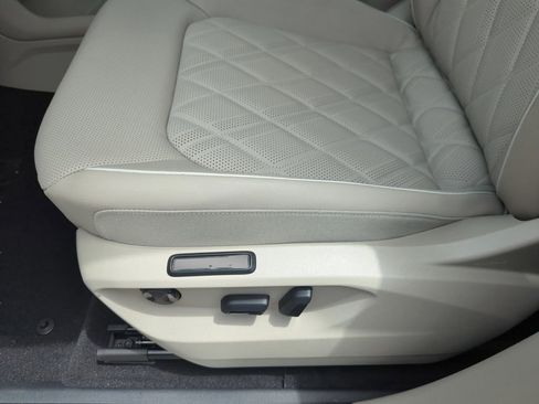 New 2026 Volkswagen Atlas SEL Premium R-Line image 34