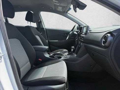 Used 2020 Hyundai Kona SE FWD image 18