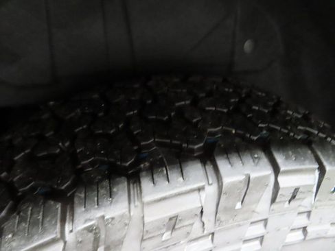 Used 2025 Ford Expedition Tremor image 39