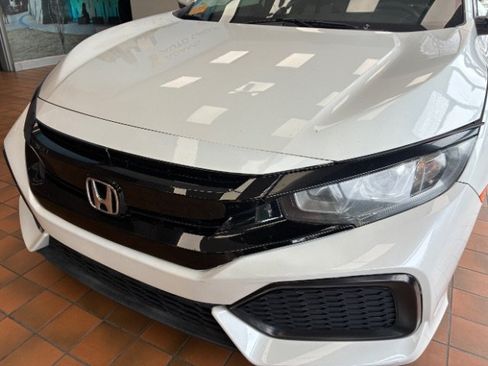 Used 2018 Honda Civic LX image 9