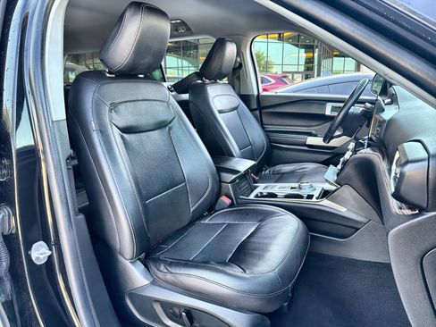 Used 2023 Ford Explorer Limited RWD image 25