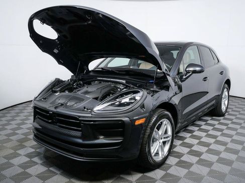 Certified 2026 Porsche Macan Turbo AWD/4WD image 32