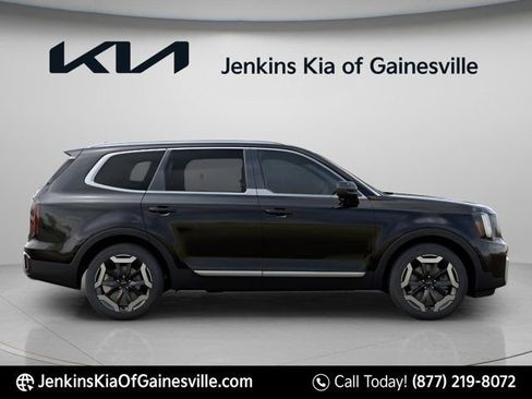 New 2025 Kia Telluride EX w/ EX Captain's Chair Package FWD image 2