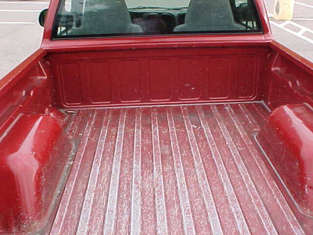 Used 2002 Chevrolet S10 Pickup 2WD Regular Cab image 5