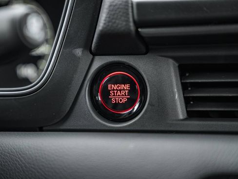 New 2025 Honda Pilot TrailSport image 29