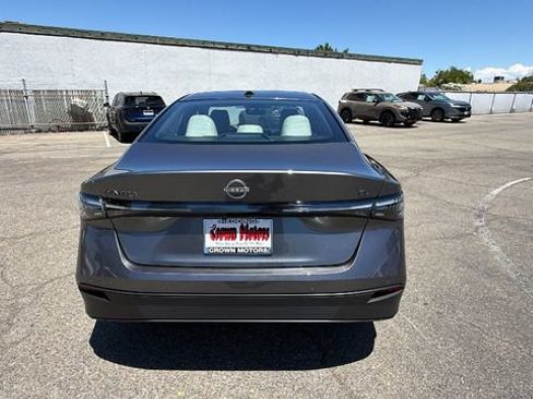 New 2026 Nissan Sentra SL w/ Floor Mat Package FWD image 5