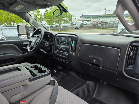 Used 2019 Chevrolet Silverado 2500 W/T w/ WT Convenience Package AWD/4WD image 10