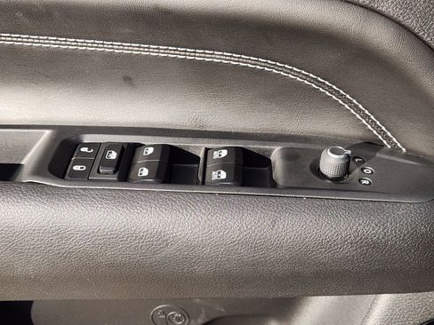 Used 2024 Jeep Compass Latitude w/ Convenience Group image 28