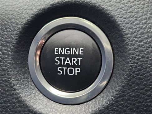 Used 2025 Toyota Corolla XSE image 27