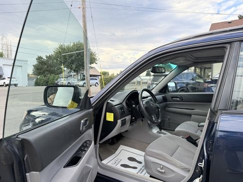 Used 2006 Subaru Forester 2.5X w/ Popular Equipment Group 5A image 12