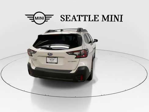 Used 2020 Subaru Outback image 10