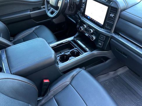 Used 2023 Ford F250 Lariat w/ Lariat Ultimate Package AWD/4WD image 15