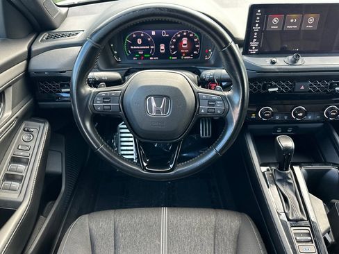 Used 2023 Honda Accord Sport image 16