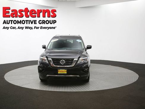 Used 2019 Nissan Pathfinder SV image 53