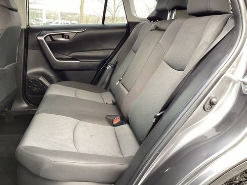 Used 2025 Toyota RAV4 XLE image 14