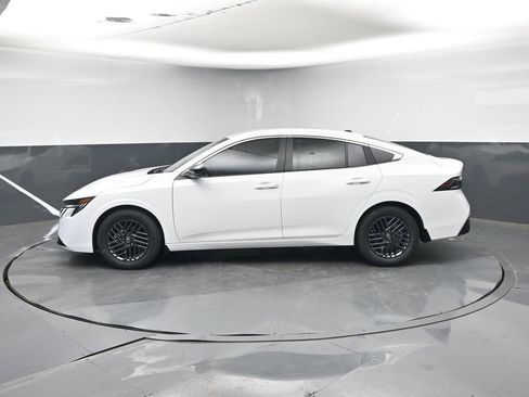 New 2026 Nissan Sentra SV image 2