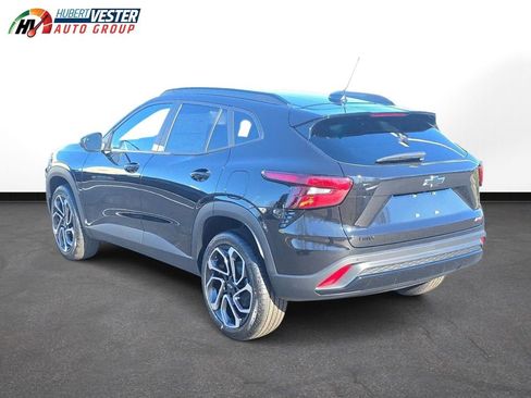 New 2026 Chevrolet Trax RS w/ Driver Confidence Package image 8