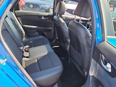 Used 2023 Kia Forte GT-Line w/ GT-Line Premium Package FWD image 17