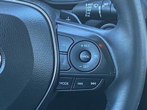 Used 2022 Toyota Corolla SE image 7