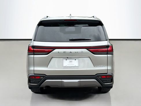 Used 2025 Lexus LX 600 4WD w/ Appearance Package image 6