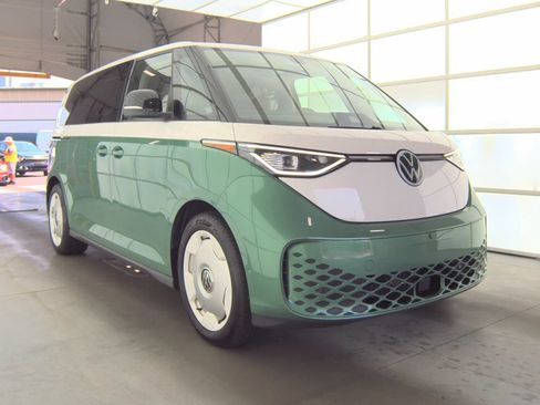 Used 2025 Volkswagen ID. Buzz 1st Edition AWD/4WD image 2
