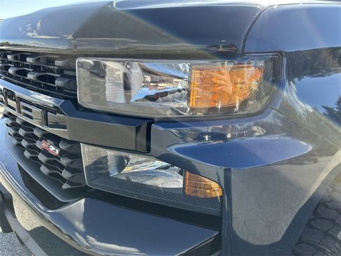 Used 2019 Chevrolet Silverado 1500 Custom Trail Boss w/ Custom Convenience Package image 14