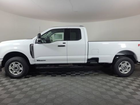 New 2026 Ford F250 XLT image 6