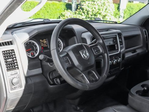 Used 2015 RAM 3500 Tradesman w/ Power & Remote Entry Group image 18