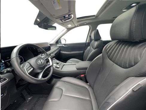 Used 2025 Hyundai Palisade Limited FWD image 20