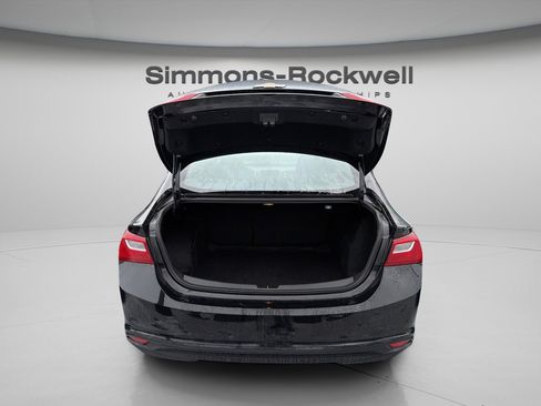 Used 2024 Chevrolet Malibu LT image 7