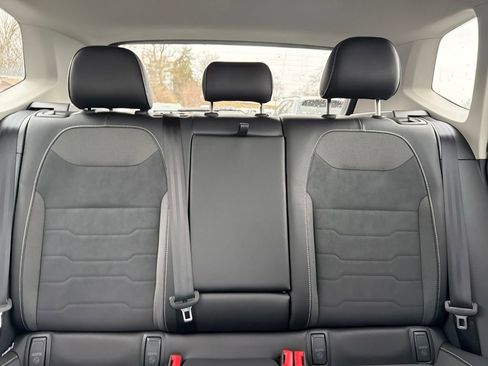 New 2026 Volkswagen Taos SE AWD/4WD image 34