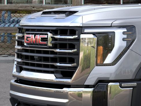New 2026 GMC Sierra 3500 SLE image 13